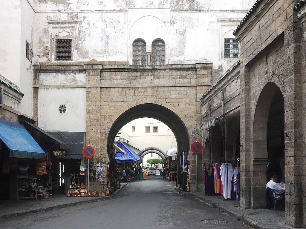 Exploration du Quartier Habous, le Cœur Historique de Casablanca