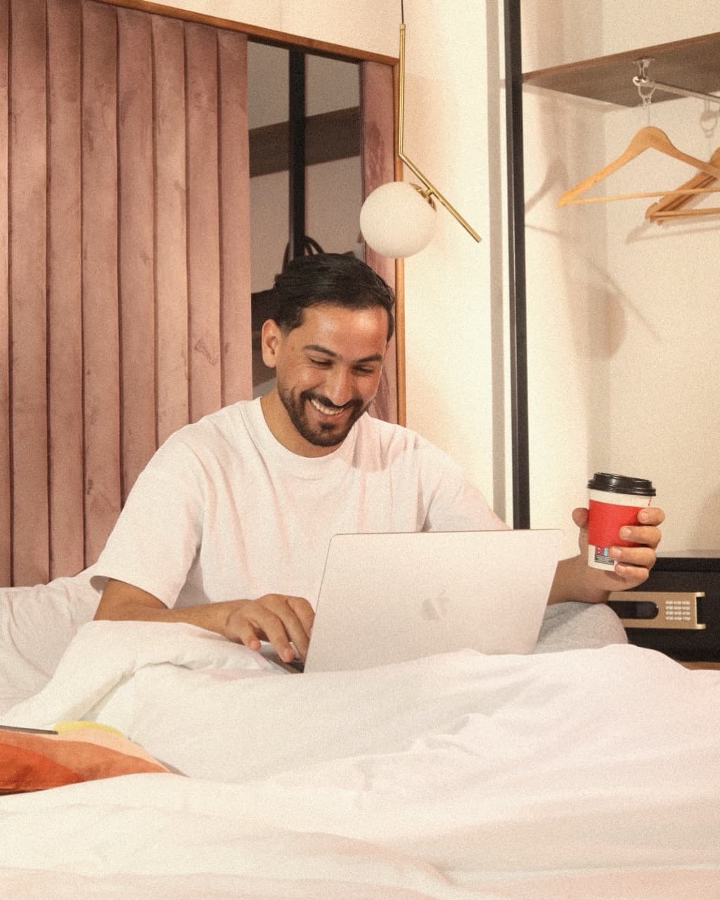 Happy guest at StayHere