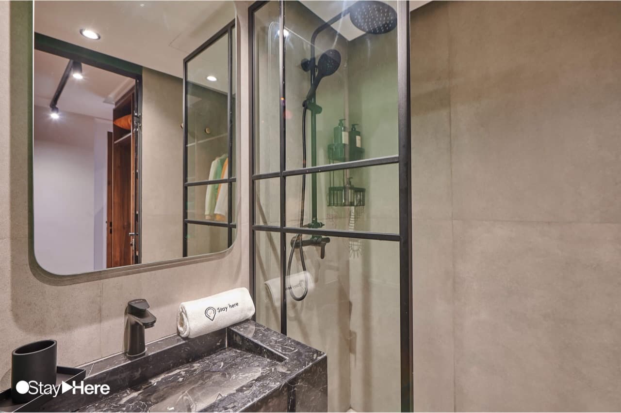 Street View Apartment at StayHere Casablanca - CFC Urban Signature — photo 5