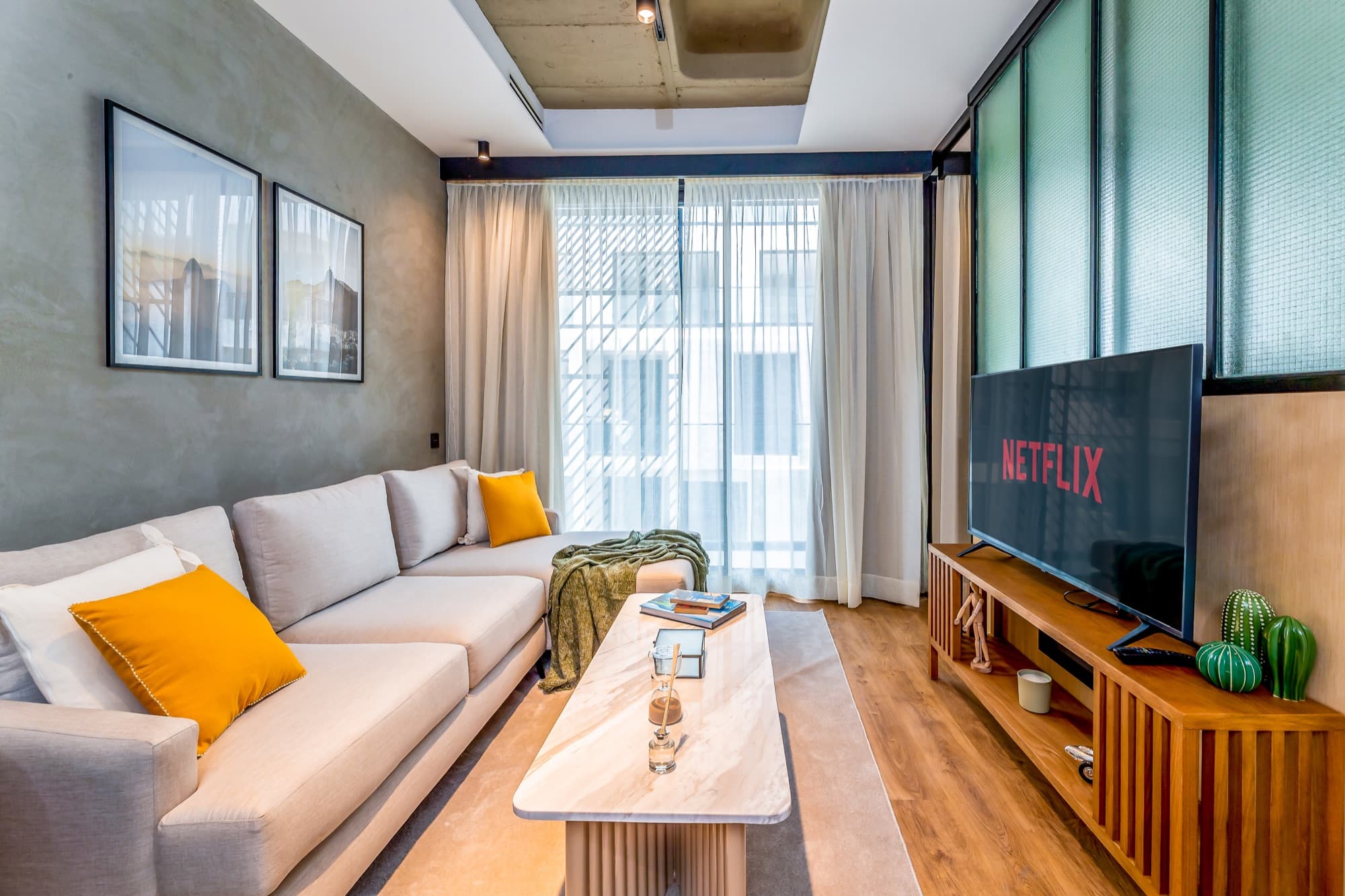 Balcony Apartment at StayHere Casablanca - Gauthier Loft Living — photo 3