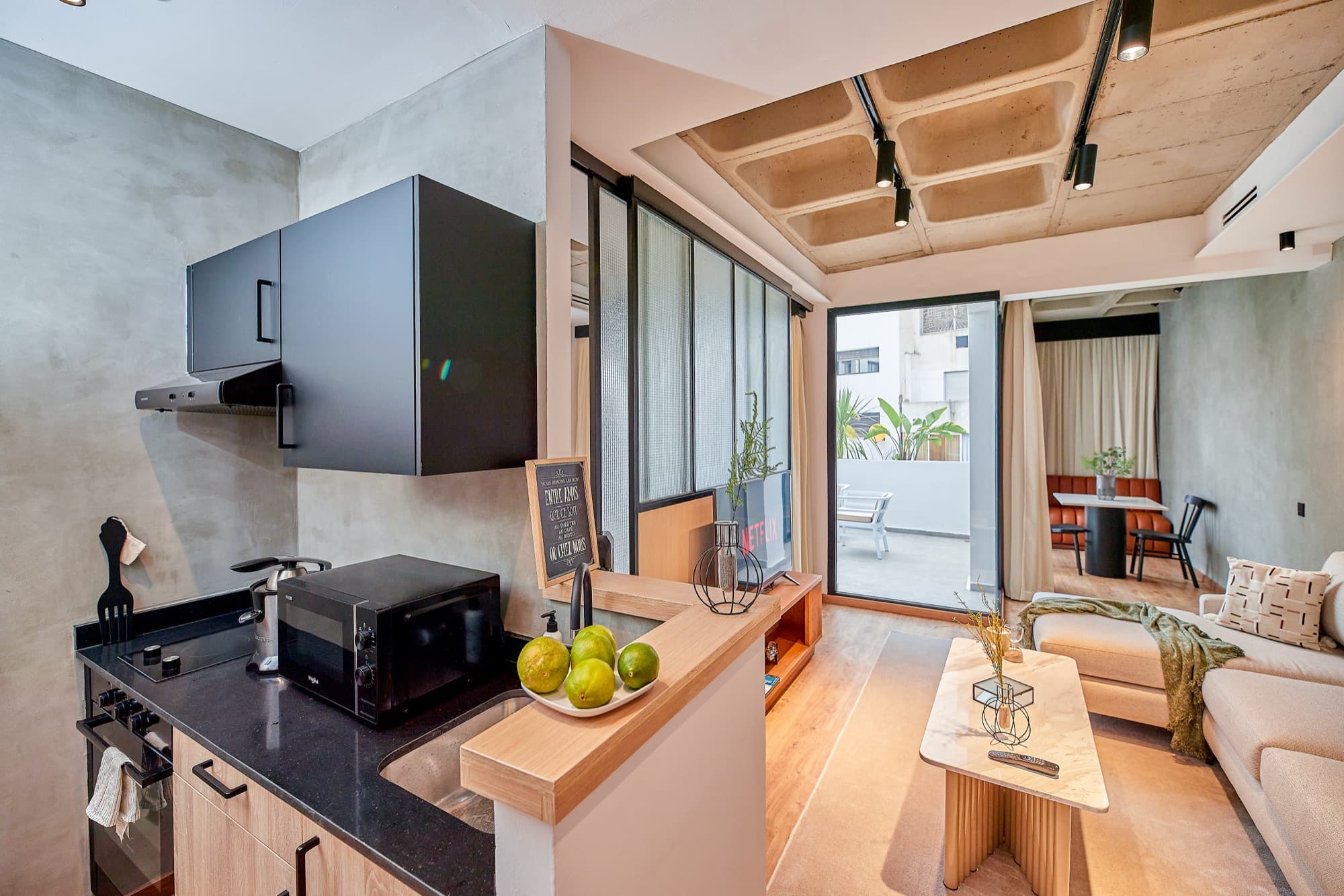 Terrace Apartment at StayHere Casablanca - Gauthier Loft Living — photo 5