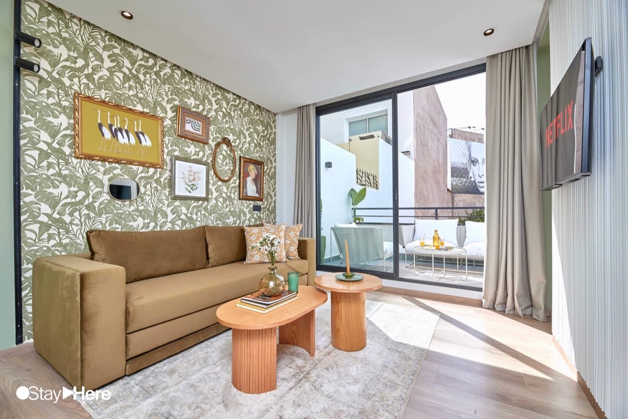 Cozy Balcony Apartment at StayHere Casablanca - Maarif Lifestyle Suites — photo 8